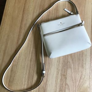 ***Sold**EUC Kate Spade white crossbody